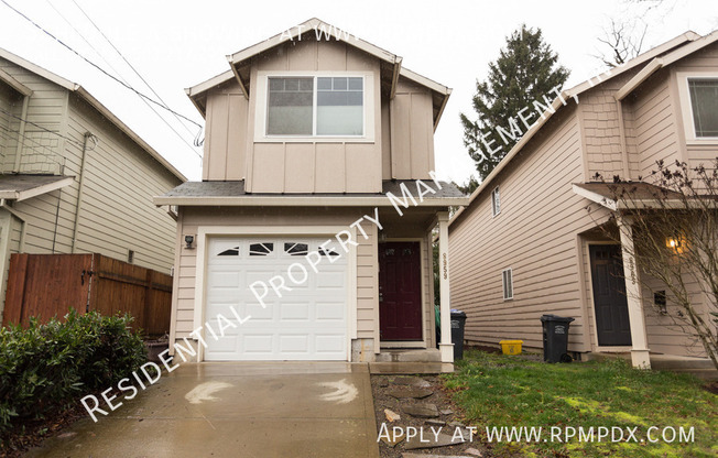 8959 N EXETER AVE