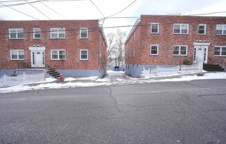 Waugh Street Apartments