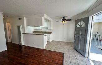 Nice 2 Bed 2 Bath Condo for lease with Parking!!