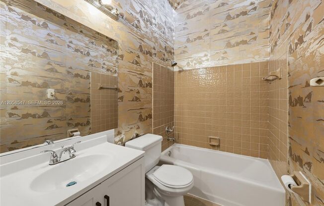 6929 SW 38TH ST #Townhouse 2-L MIRAMAR, FL 33023