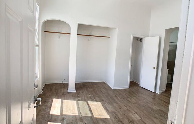 Studio, 1 bath, 400 sqft, $1,495, Unit 03