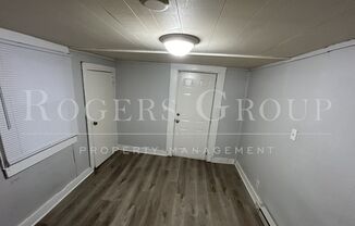 2 beds, 1 bath, $795