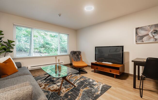 1 bed, 1 bath, 617 sqft, $1,767, Unit 238