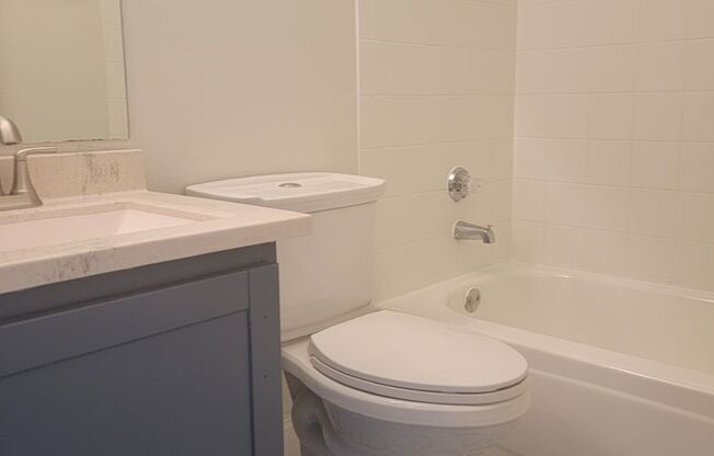 2 beds, 2 baths, 1,250 sqft, $2,225, Unit 6820-104