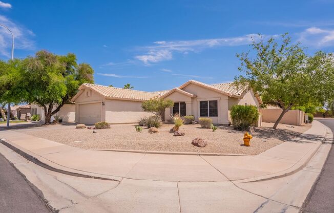 North West Chandler Home with a Pool