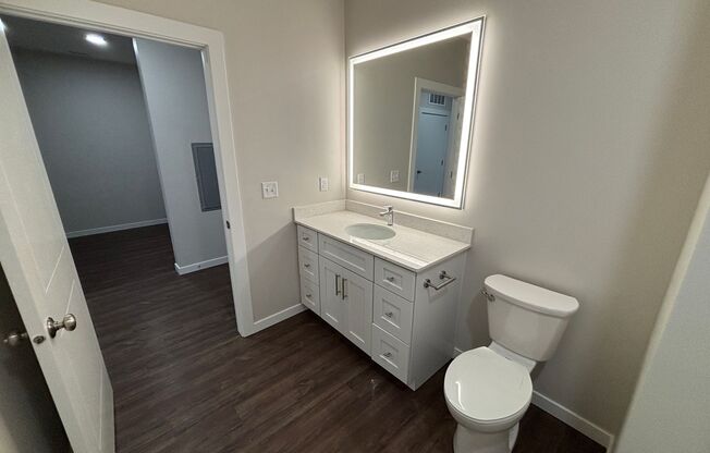 Studio, 1 bath, 660 sqft, $1,495, Unit 422 - S857