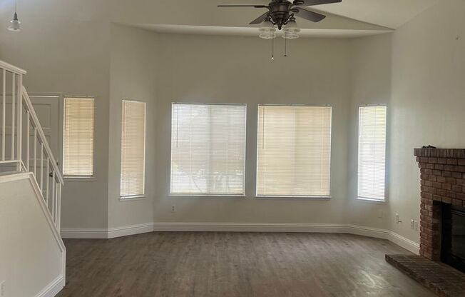 Silver Creek Home in Southwest Bakersfield