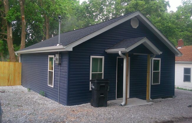 Amazing 2 Bed 1 Bath House