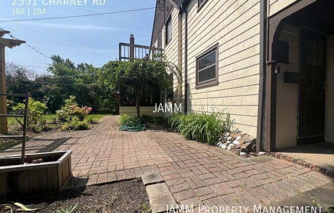 2551 CHARNEY RD