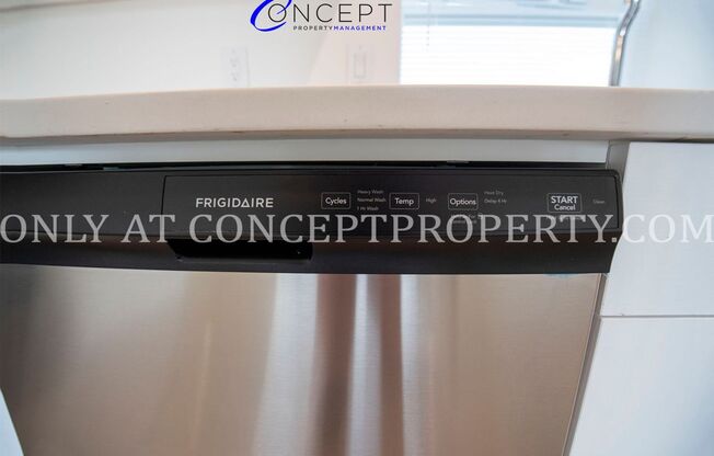 1 bed, 1 bath, 621 sqft, $1,199, Unit 432- (15)