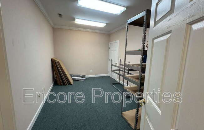 1330 SE MAYNARD RD