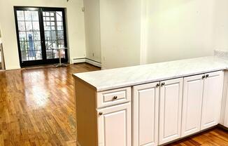 710 SAINT NICHOLAS AVE