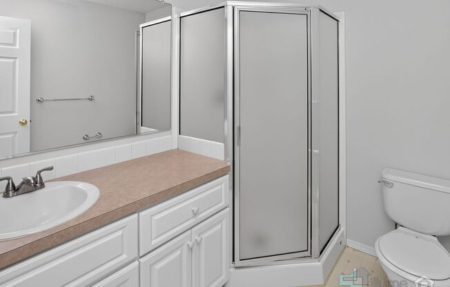3 beds, 2 baths, 1,250 sqft, $2,600, Unit 228 - Wegner