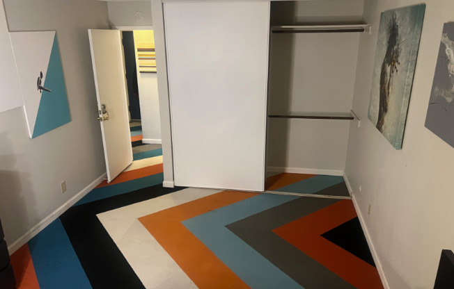 2031 Market Ave., #125