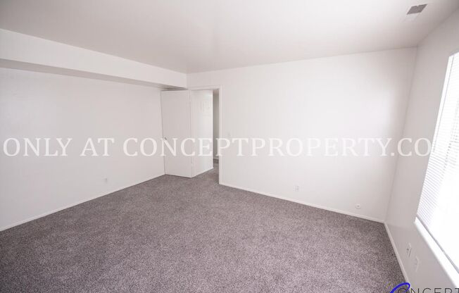 2 beds, 1 bath, 920 sqft, $1,299, Unit 30