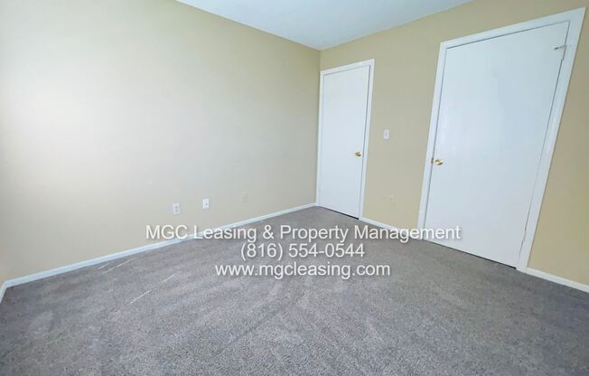 2 beds, 1 bath, $950, Unit 1560-A E 125th St