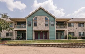 Beautiful 2 bed Condo In NE Rochester!