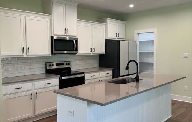 Welcome Home to Summit Crossing