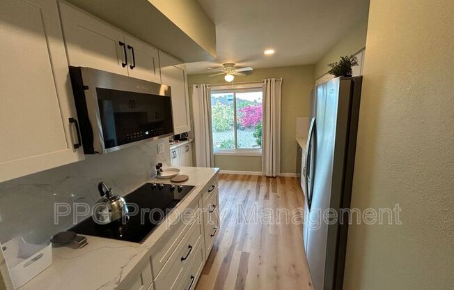 12642 W SKYVIEW DR