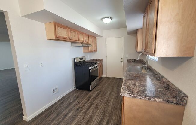 3 beds, 2 baths, $2,595