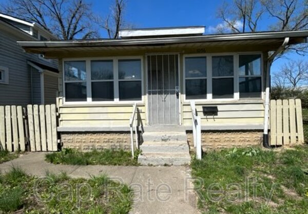 1056 OLMSTEAD AVE