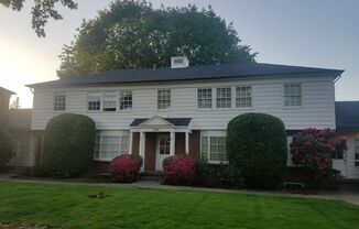 1 bed, 1 bath, 686 sqft, $1,500, Unit 27