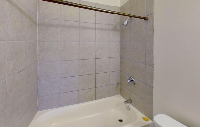 2 beds, 2 baths, 1,000 sqft, $1,799, Unit 22-2