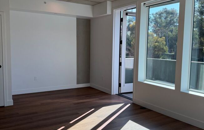 1 bed, 1 bath, 582 sqft, $3,195, Unit 302