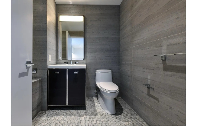1 bed, 1 bath, 694 sqft, $5,500, Unit 48E