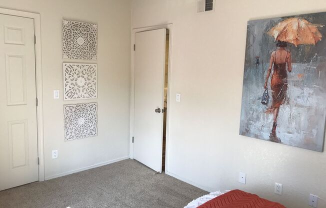 2 beds, 1 bath, 700 sqft, $1,125, Unit 12143