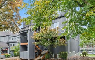 Mt. Park Condo with High Ceilings