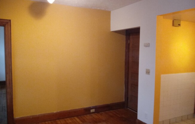 2 beds, 1 bath, 635 sqft, $1,099, Unit 512/12