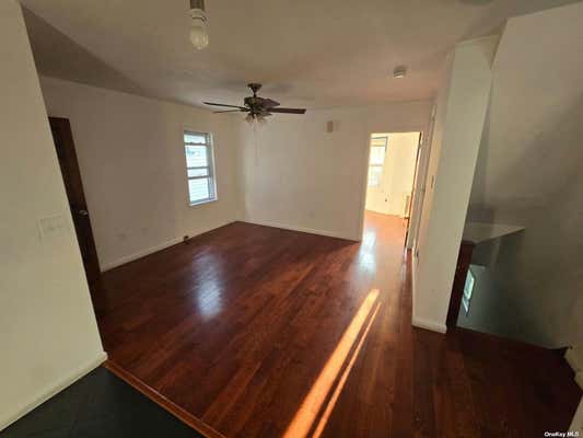 2 beds, 1 bath, $2,500, Unit 2