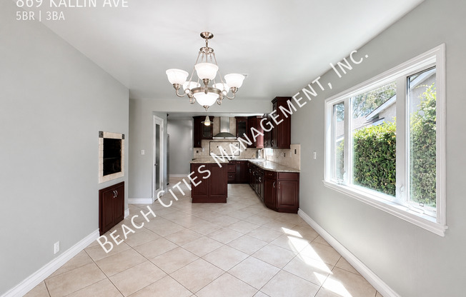869 KALLIN AVE