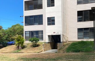 2 beds, 1 bath, $1,700