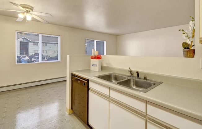 Timber Ridge Kitchen and Living Room