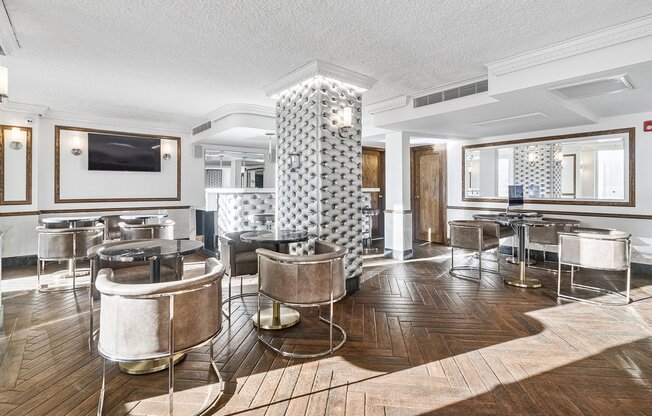 1 bed, 1 bath, $3,950, Unit 3R