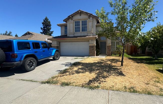 Great Location! 4BD and 2.5BA recently remodeled