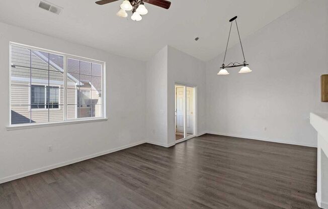 Modern 2-Bedroom, 2-Bath Condo in Grand Junction