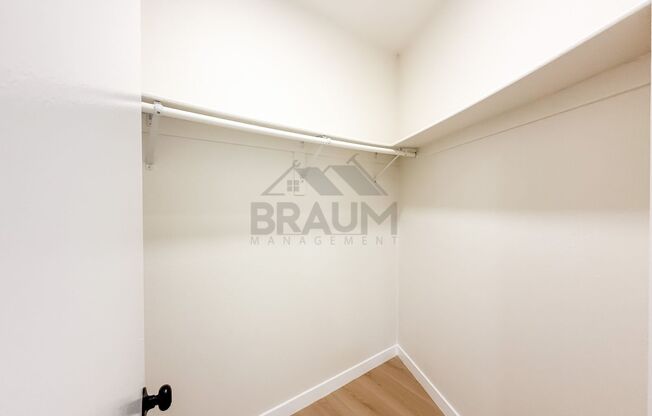 2 beds, 2 baths, 1,000 sqft, $2,495, Unit 207