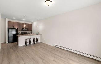 Studio, 1 bath, 611 sqft, $1,105, Unit 202