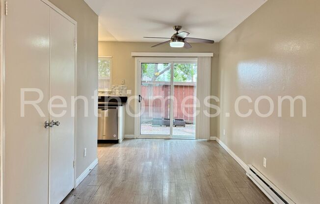 Mira Mesa, 9405 Gold Coast Dr #A8, Remodeled, Wd Floors, Quartz Counters, Stainless Steel Appliances.
