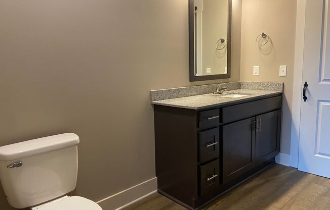 1 bed, 1 bath, 798 sqft, $875, Unit 208