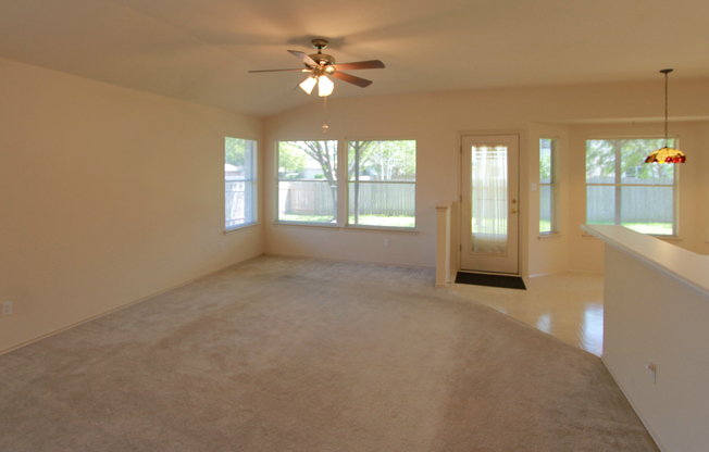 3 Bedroom, 2 Bath Home in Cedar Park