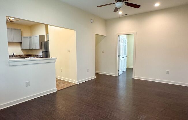 812 Colonial Avenue, Colonial Heights