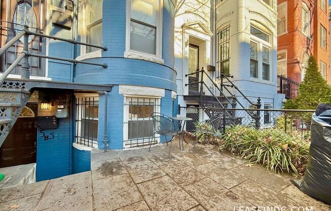 55 QUINCY PL NW