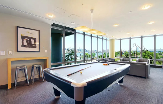 1 bed, 1 bath, 737 sqft, $6,300, Unit 18C