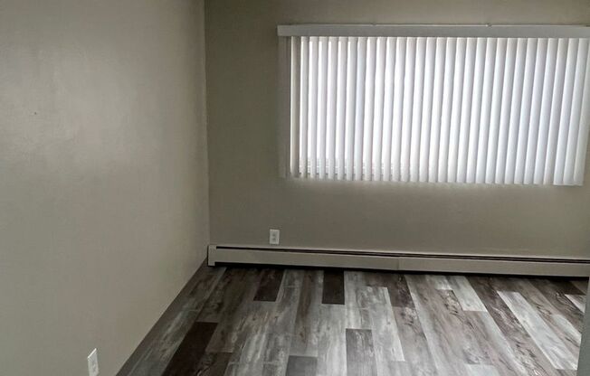 1 bed, 1 bath, 552 sqft, $775, Unit DB1-2