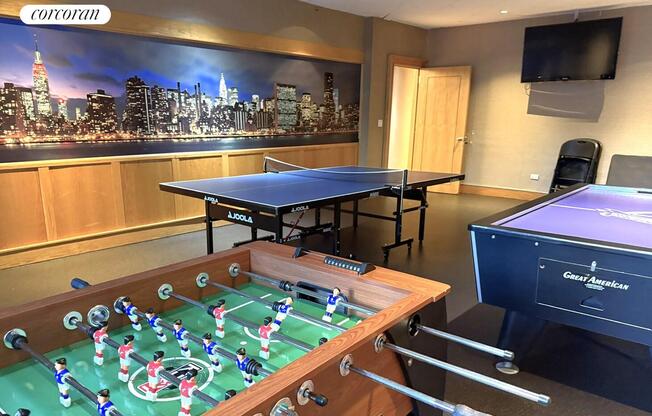1 bed, 1 bath, 870 sqft, $4,500, Unit 19N