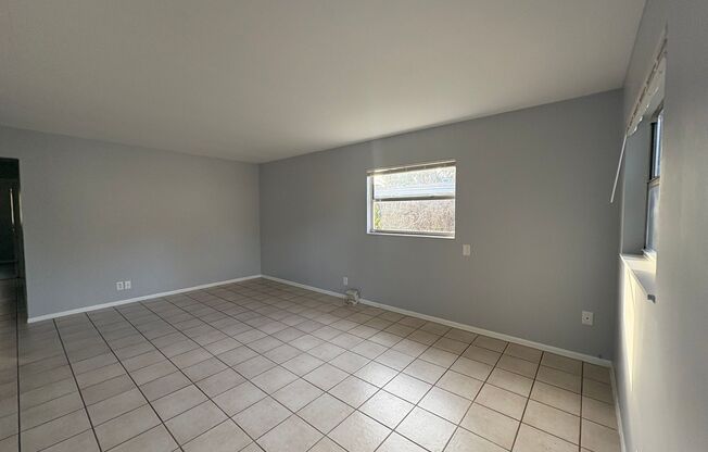 3/1.5 Home COMING SOON!